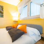 Апартаменти Paraiso Estano *